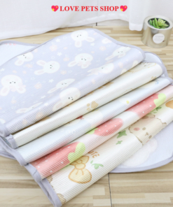 Thảm nằm làm mát cho Chó Mèo bằng chất liệu vải lụa băng